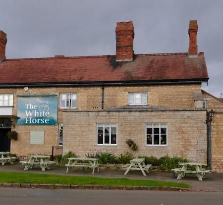 The White Horse Rutland Empingham Hotel Bagian luar foto