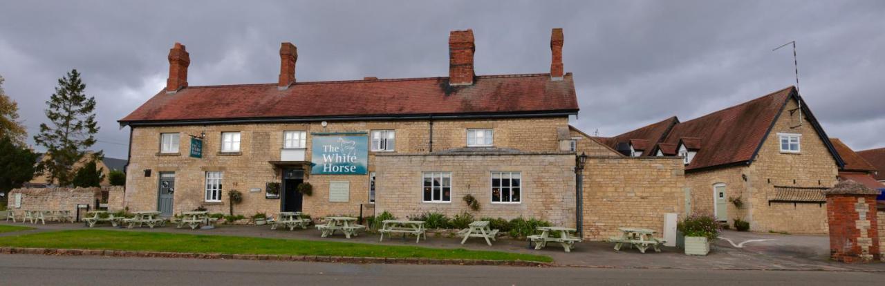 The White Horse Rutland Empingham Hotel Bagian luar foto