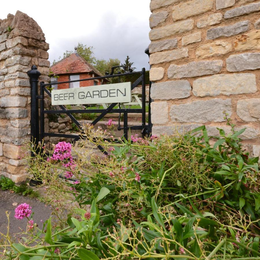 The White Horse Rutland Empingham Hotel Bagian luar foto